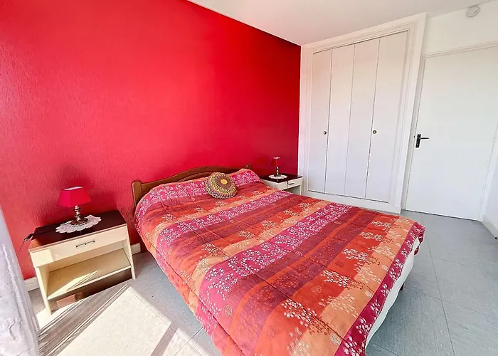 Appartement Avec Balcon Au Port De Plaisance De Granville - Fr-1-361-119 아파트